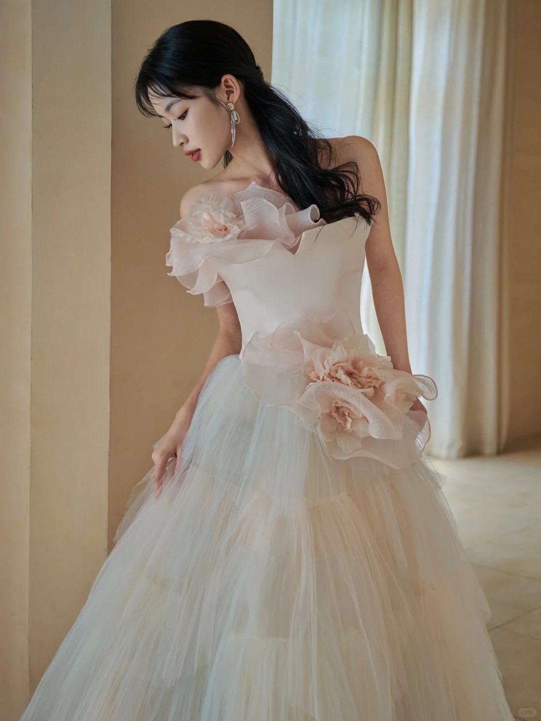 Robe de mariée longue en satin et tulle, élégante et bustier, C3964