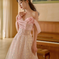 Jolie robe de bal longue en satin rose à épaules dénudées et paillettes C3975