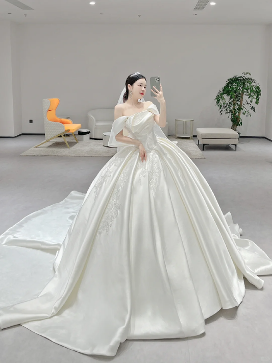 Robe de mariée longue en satin plissé, bustier, élégante, avec appliques et voile, C3978