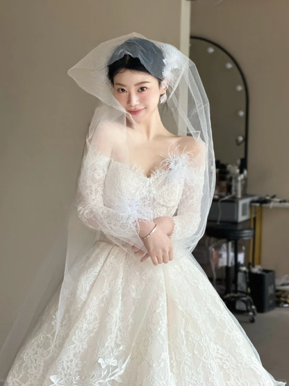 Robe de bal vintage à épaules dénudées, en tulle blanc, manches longues et voile, robe de mariée longue C3986