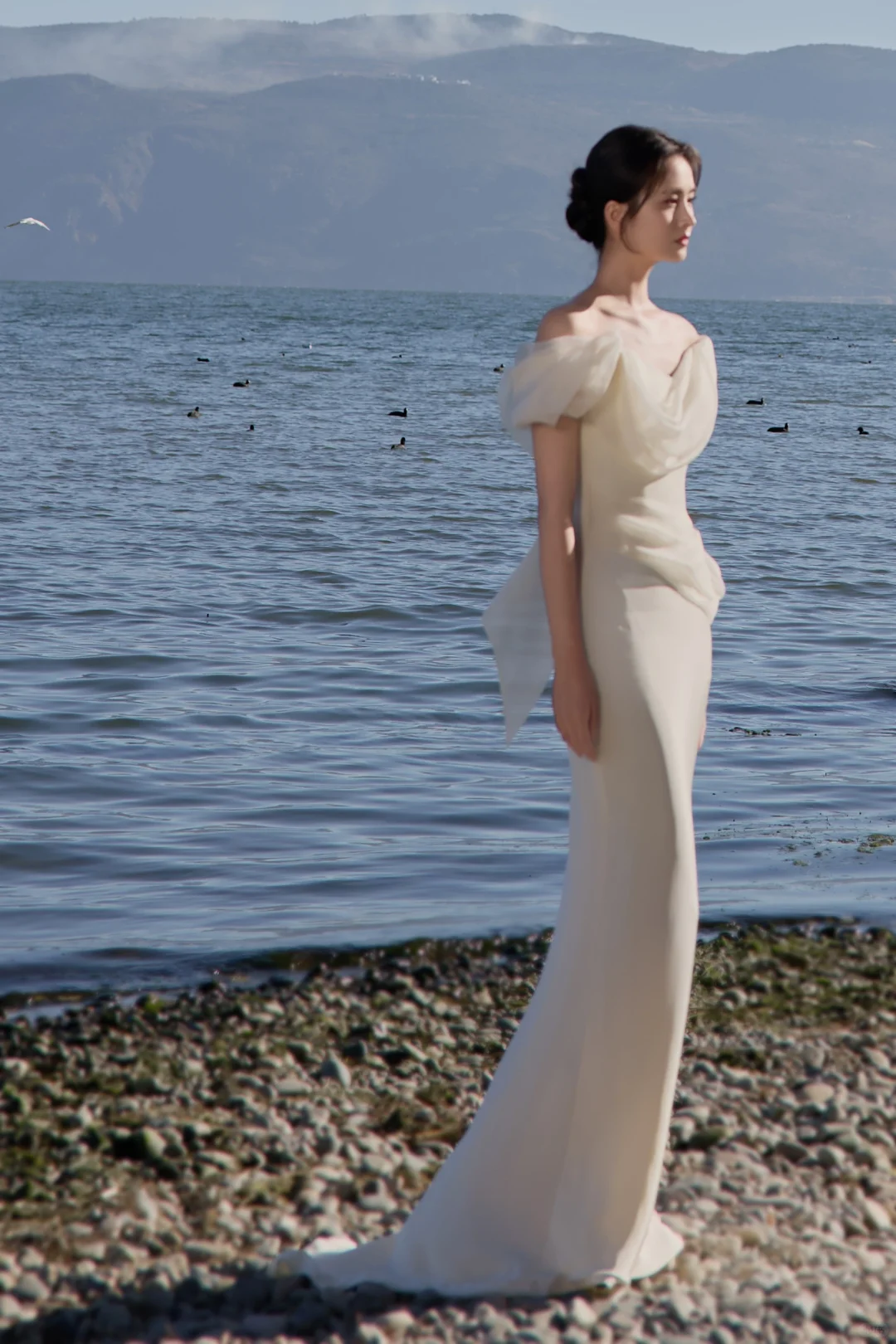 Robe de mariée sirène de rêve, épaules dénudées, en satin et tulle, avec voile, longue, C4011