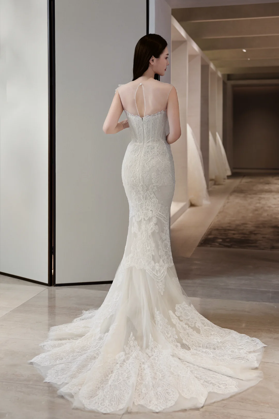 Timeless Mermaid Tulle Lace Long Wedding Dresses C4013