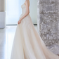 Robe de mariée longue vintage en tulle à bretelles spaghetti et appliques C4014
