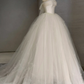 Robe de mariée longue en satin et tulle avec voile, style robe de bal, C4017