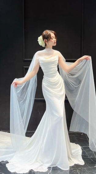 Elegant Mermaid Strapless White Chiffon Tulle Long Wedding Dresses C4022
