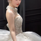 Superbe robe de mariée longue en tulle à sequins et décolleté en cœur C4041
