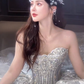 Robe de mariée longue bustier en tulle et sequins, effet boule de rêve, C4043