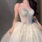 Robe de mariée longue bustier en tulle, sequins et perles, style intemporel, C4049