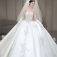 Robe de mariée longue en satin, bustier, avec voile et gants, effet d'illusion, C4052