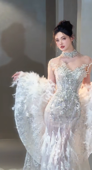 Superbe robe de mariée sirène bustier en tulle à sequins et cape longue C4058