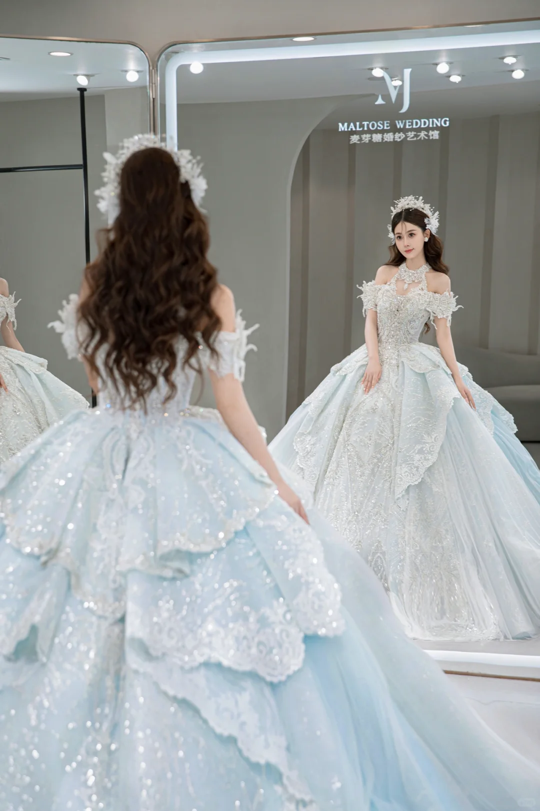 Robe de mariée longue en tulle et dentelle à paillettes, épaules dénudées, style bal intemporel, C4088