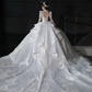 Robe de mariée de rêve en tulle et dentelle, manches longues, avec voile, C4089