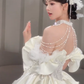 Superbe robe de mariée longue en satin et tulle à épaules dénudées, C4091