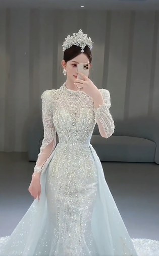 Superbe robe de mariée sirène en tulle, sequins et perles, manches longues, C4096