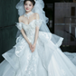 Robe de mariée longue en tulle blanc et dentelle, épaules dénudées, avec voile, C4098