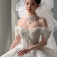 Robe de mariée longue en tulle blanc et dentelle, épaules dénudées, avec voile, C4098