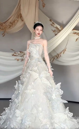 Superbe robe de mariée longue en tulle, sans manches, style papillon, C4104