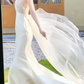 Robe de mariée longue en satin et tulle, décolleté en V profond, style sirène, C4111