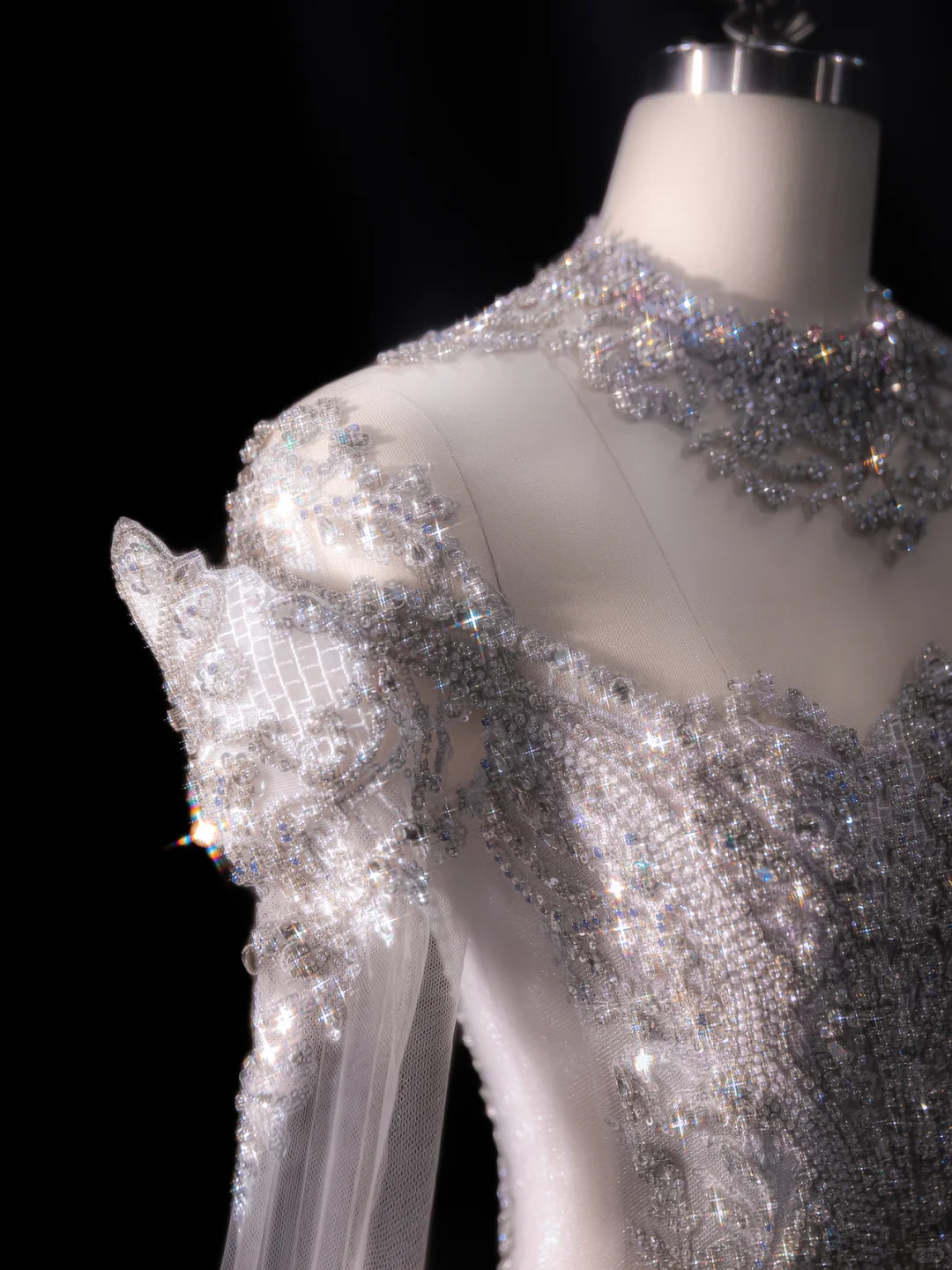 Robe de mariée luxueuse à épaules dénudées, en tulle, dentelle, paillettes, perles, manches longues, C4121