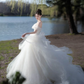 Robe de mariée longue élégante en tulle à épaules dénudées C4127
