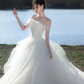 Robe de mariée longue élégante en tulle à épaules dénudées C4127