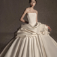 Robe de mariée longue en satin, élégante et bustier, C4134