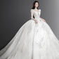 Superbe robe de bal en tulle et dentelle, manches longues, robe de mariée longue C4136