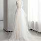 Robe de mariée longue élégante en satin, tulle et dentelle, épaules dénudées, style sirène, C4141