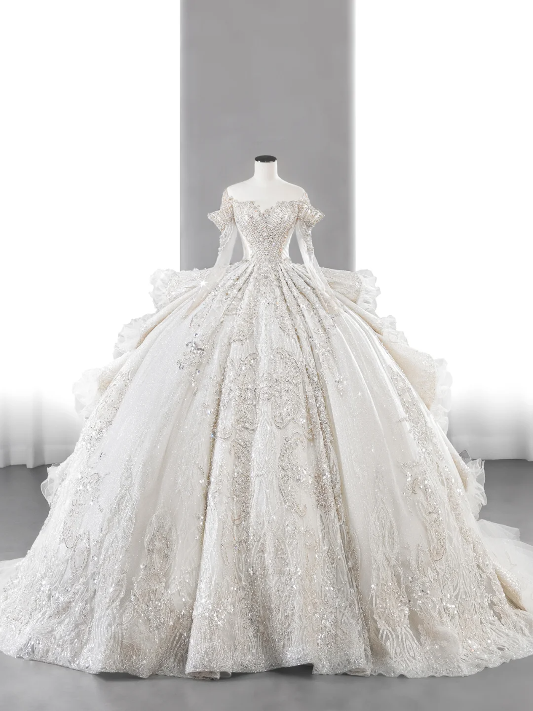 Robe de bal intemporelle à épaules dénudées, tulle, dentelle, paillettes, perles, manches longues, robes de mariée longues C4142
