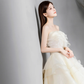 Jolie robe de mariée longue en mousseline de soie, sans bretelles, style robe de bal, C4144