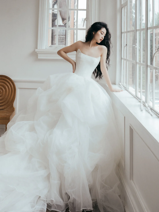 Robe de mariée longue en satin et tulle, sans bretelles, effet boule de rêve, C4158