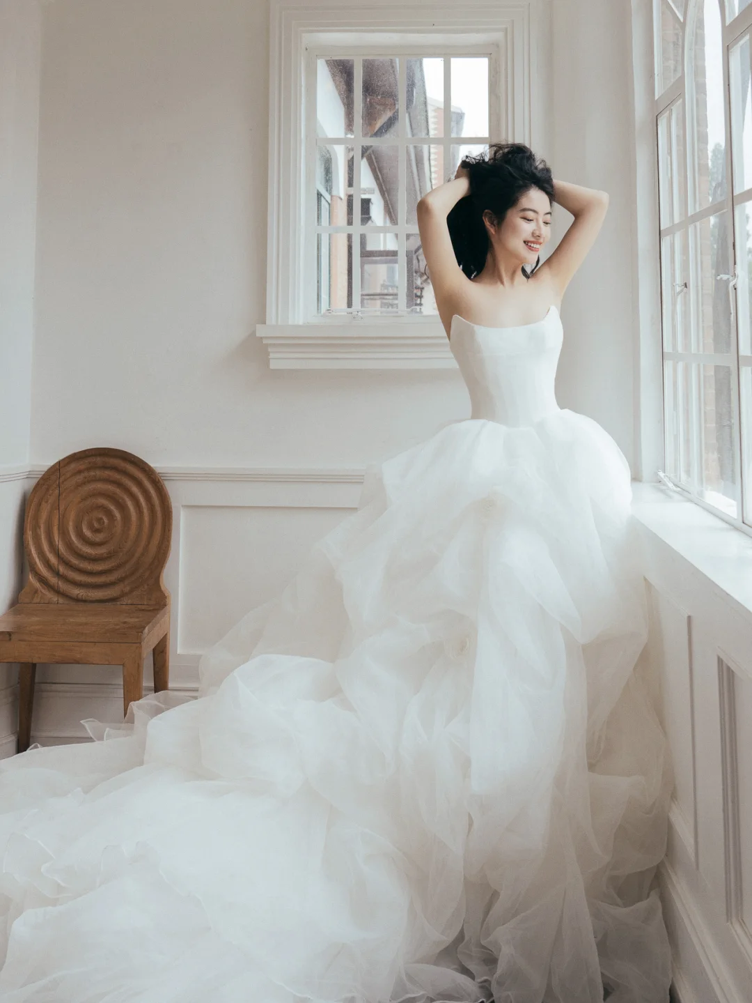 Robe de mariée longue en satin et tulle, sans bretelles, effet boule de rêve, C4158