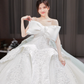 Robe de mariée longue en satin, tulle, dentelle, paillettes et perles, sans bretelles, avec nœud, C4203