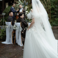 Robe de mariée longue en tulle et dentelle, épaules dénudées, avec voile, C4205