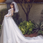 Robe de mariée longue en tulle, bustier, avec appliques et voile, style unique, C4217