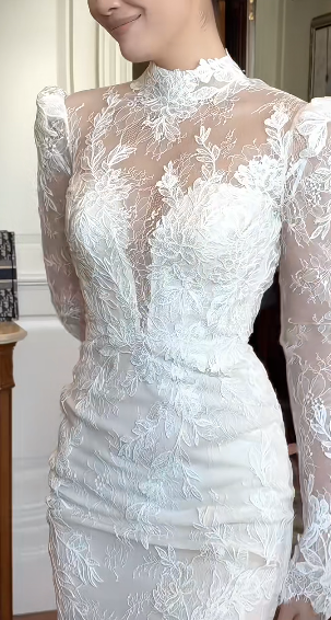 Robe de mariée sirène blanche en satin et tulle à manches longues et dentelle C4241