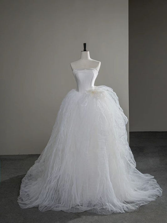 Robe de mariée longue en satin et tulle, sans bretelles, style robe de bal unique, C4249