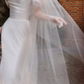 Robe de mariée longue élégante en satin et tulle, épaules dénudées, avec voile, style sirène, C4283
