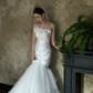 Robe de mariée sirène bustier en satin et tulle avec voile, longue et rêveuse, C4319