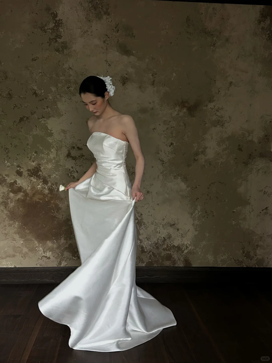 Robe de mariée longue en satin, simple et sans bretelles, style sirène, C4320