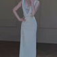 Robe de mariée longue sirène intemporelle en satin et perles C4331