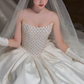 Superbe robe de bal bustier en satin perlé avec gants et voile, robe de mariée longue C4353