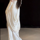 Robe de mariée longue en satin, coupe A, sans bretelles, avec manches, C4358
