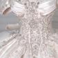 Robe de mariée longue en satin, tulle, dentelle, paillettes et perles, style bal intemporel, épaules dénudées, C4388