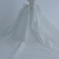 Robe de mariée longue bustier en satin à sequins et perles, style bal intemporel, C4395