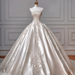 Superbe robe de mariée longue en satin, sans bretelles, à sequins et perles, C4403