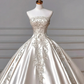 Superbe robe de mariée longue en satin, sans bretelles, à sequins et perles, C4403
