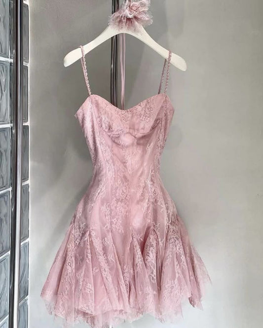 Pretty A Line Spaghetti Straps Tulle Lace Short Homecoming Dress 18th Birthday Outfits C4415