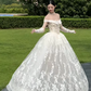 Robe de mariée longue en tulle et dentelle, épaules dénudées, avec manches, style français, C4440