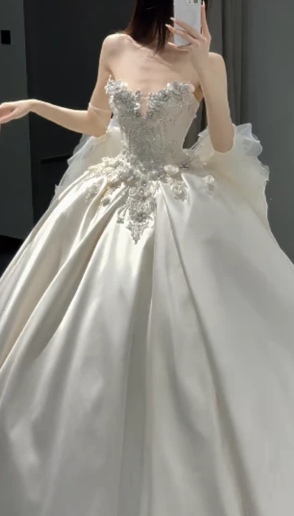 Timeless Ball Gown Strapless Satin Sequin Beads With Veil Long Wedding Dresses C4443